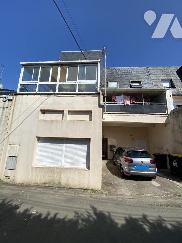  VENTE PARTIE IMMEUBLE LOUDEAC (3 APPARTEMENTS)