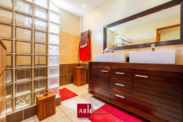 Maison Bois de Nèfles Sainte-Clotilde