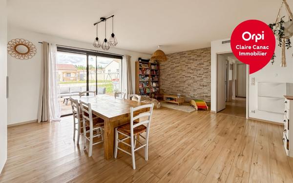 Maison à vendre    6 pièces •  Castres