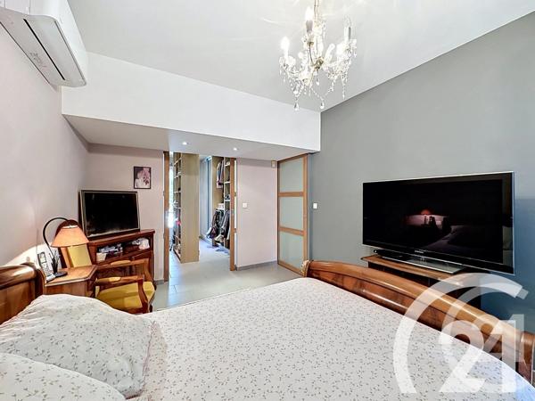 Maison à vendre  5 pièces - 152 m 2   TAILLADES  - 84
