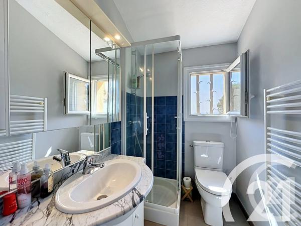 Maison à vendre  5 pièces - 152 m 2   TAILLADES  - 84