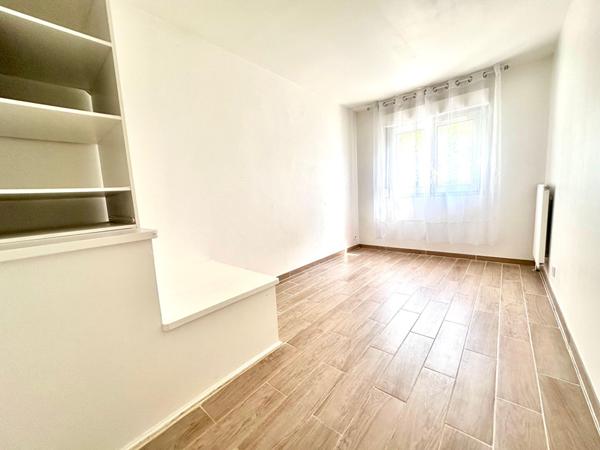 Appartement Duplex Bussy Saint Georges 3 pièces 65,36 m2