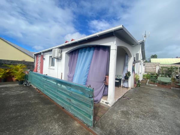 Maison à vendre 3 pièces (974)