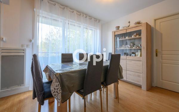 Appartement à vendre    3 pièces • 56 m2 Valenciennes
