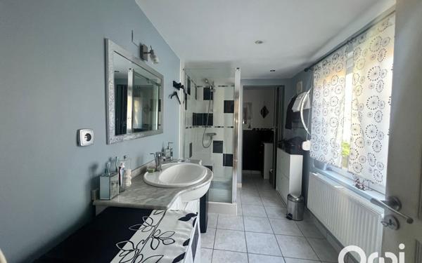 Maison à vendre    3 pièces • 75 m2 Calais