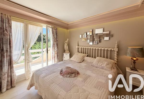 Maison à vendre 8 pièces 280 m² La Garde-Freinet