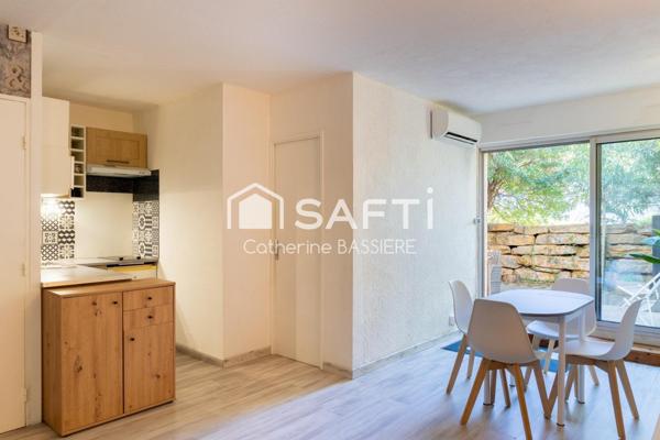 Saint-Mandrier village,T2 cosy avec rez-de-jardin - parking privé - commodités