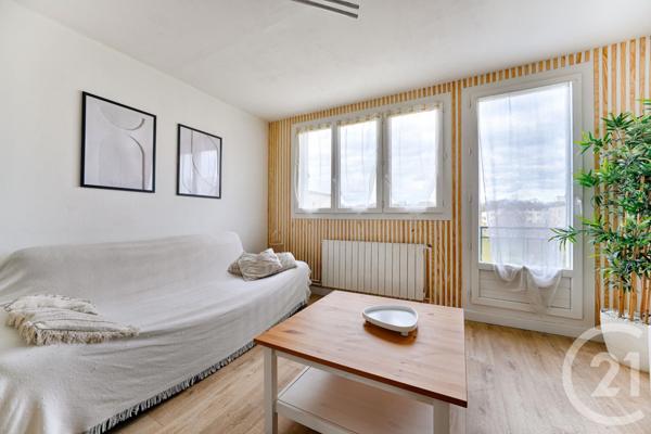 Appartement F3 à vendre  3 pièces - 56,36 m2 LE PLESSIS TREVISE - 94