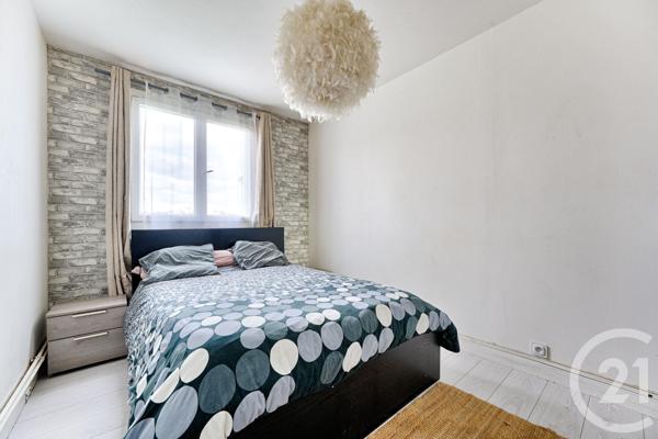 Appartement F3 à vendre  3 pièces - 56,36 m2 LE PLESSIS TREVISE - 94