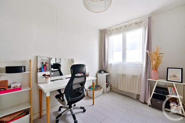 Appartement F3 à vendre  3 pièces - 56,36 m2 LE PLESSIS TREVISE - 94