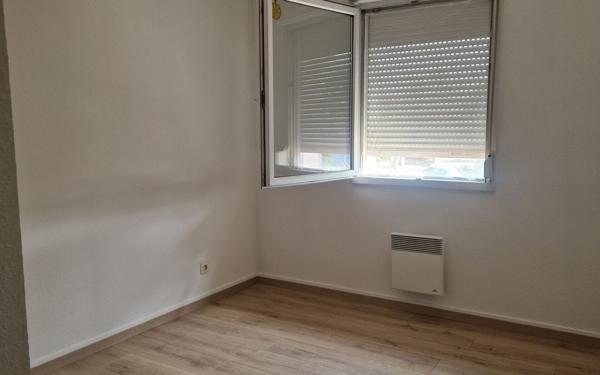 Appartement à louer    2 pièces •  Saint-Étienne-de-Tulmont