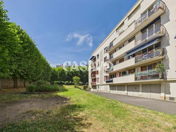 Vente Appartement 4 pièces de 68m² - 92210 Saint-Cloud