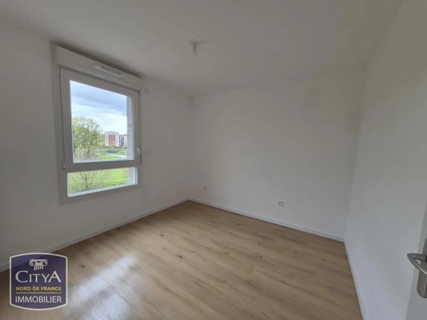 Appartement à louer 4 pièces 78m² Lens (62300)