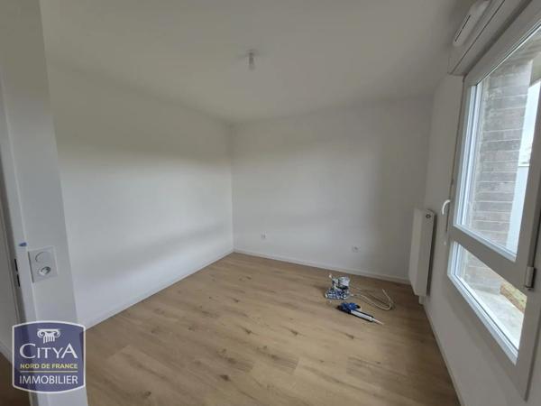 Appartement à louer 4 pièces 78m² Lens (62300)