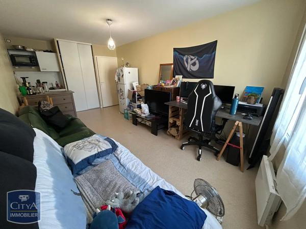 Appartement à louer 1 pièce 24.81m² Poitiers (86000)