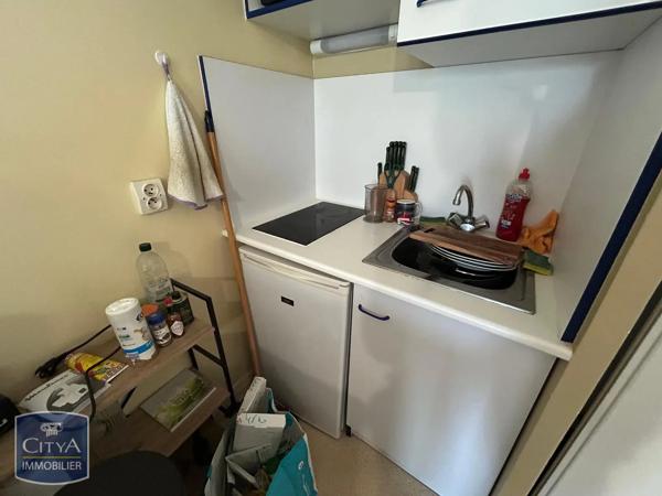 Appartement à louer 1 pièce 24.81m² Poitiers (86000)