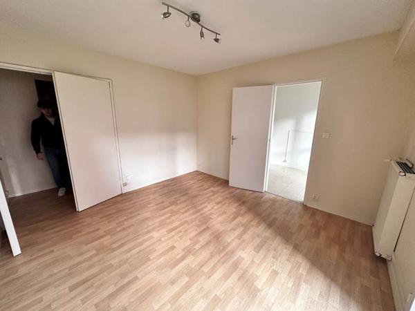 Clermont-Ferrand, Appartement de 46 m 2 de 700 € CC