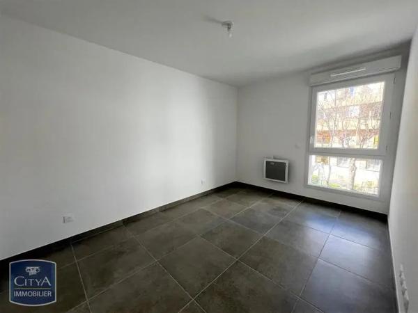 Appartement à louer 3 pièces 63.62m² Marseille (13004)