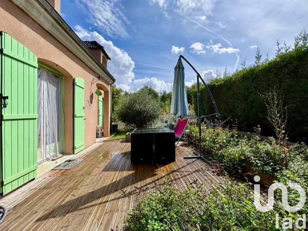 Maison à vendre 5 pièces 115 m² Saint-Pierre-lès-Nemours