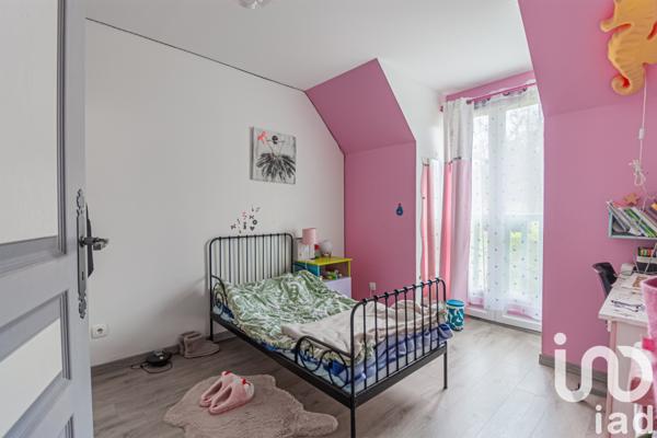 Maison à vendre 5 pièces 115 m² Saint-Pierre-lès-Nemours