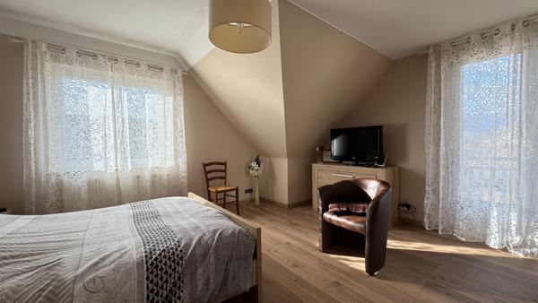 Maison - 5 pièces - 128 m²