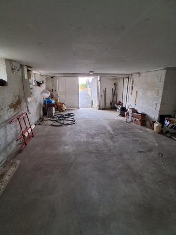 Maison rénovée PLAIN PIED F5 DE 110 M2 JARDIN TERRASSE