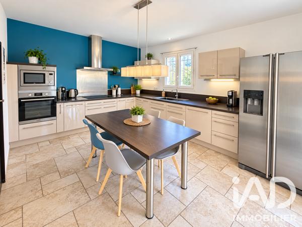 Maison à vendre 6 pièces 160,5 m² Volx