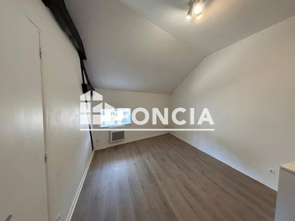 Location Appartement 2 pièces 40 m² - 238 AVENUE DU GENERAL LECLERC Nancy 54000