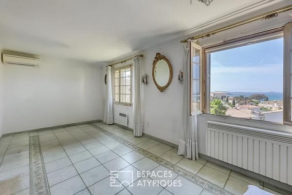 Architecture singulière et vue mer panoramique