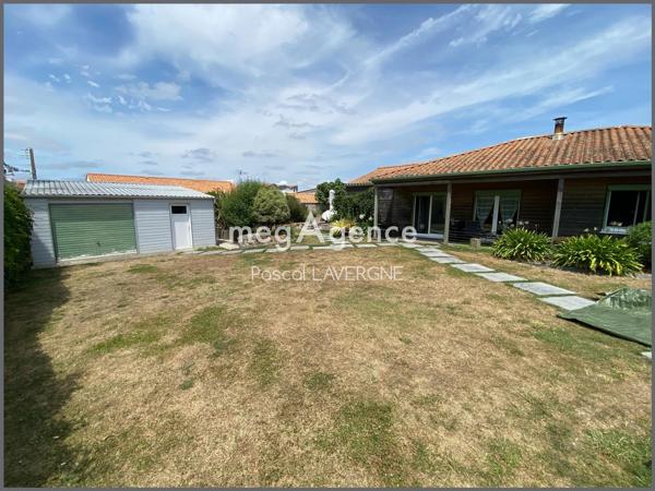 Maison à CHALLANS, 85300 - 5 pièces 120m²