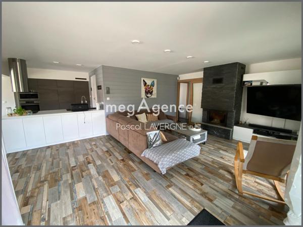 Maison à CHALLANS, 85300 - 5 pièces 120m²