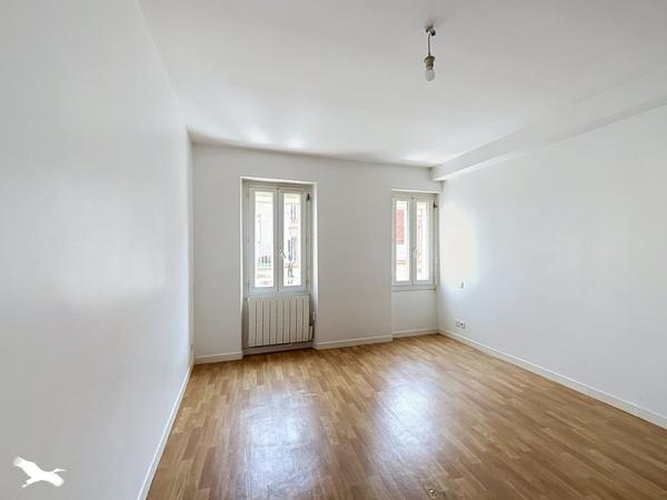 Immeuble à vendre 565 380 € Saint-Lys 230 m² DPE E