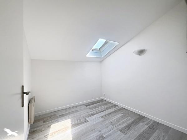 Immeuble à vendre 565 380 € Saint-Lys 230 m² DPE E