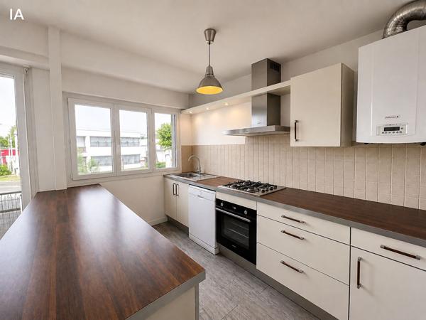 Appartement à vendre T4 Mont De Marsan centre ville 3 chambres balcon parking