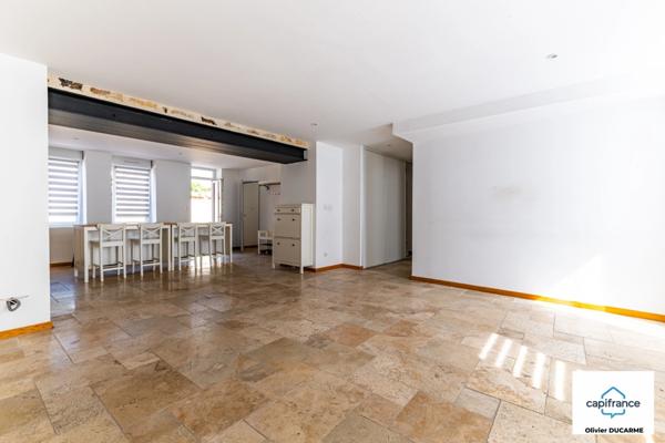 Immeuble mixte à vendre MIREBEAU SUR BEZE (21) pour investisseur excellente rentabilité