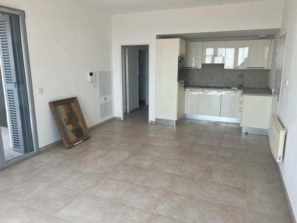 Magnifique T3 de 61 m2 avec terrasse et vue panoramique exceptionnelle de 6 m²