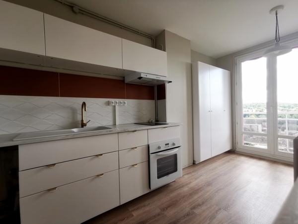 Appartement 4 pièces de 80 m² proche gare
