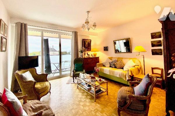 RENNES - FOUGERES - Superbe T2 avec garage, cave et ascenseur