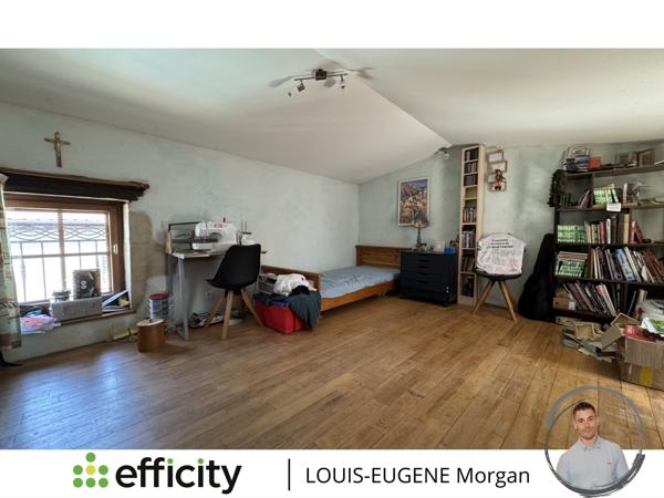 Maison 8 pièces - 233 m² Exclusivité efficity