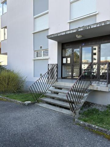 Vente / Garage à meythet (74960)