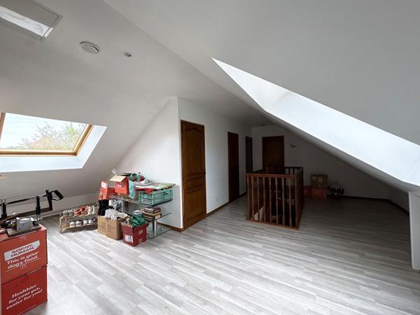 Maison familiale 7 chambres sans vis-à-vis / Proche Dourdan et Étampes - 8 pièces 146.12 m²
