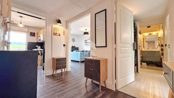 A VENDRE NICE - 3 PIÈCES AVEC TERRASSE, PISCINE ET GARAGE
