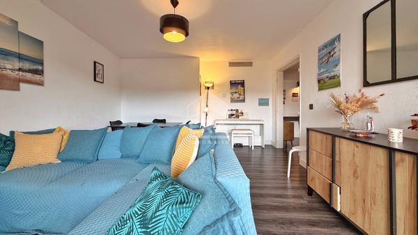 A VENDRE NICE - 3 PIÈCES AVEC TERRASSE, PISCINE ET GARAGE