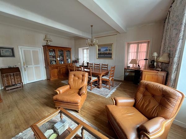 Maison bourgeoise avec jardin et garage, 4 chambres, agglomération nantaise