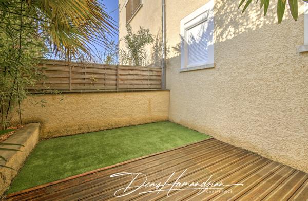 Maison à vendre 5 pièces - 4 Chambres - 122 m2 - FONTAINES SAINT MARTIN (69270)