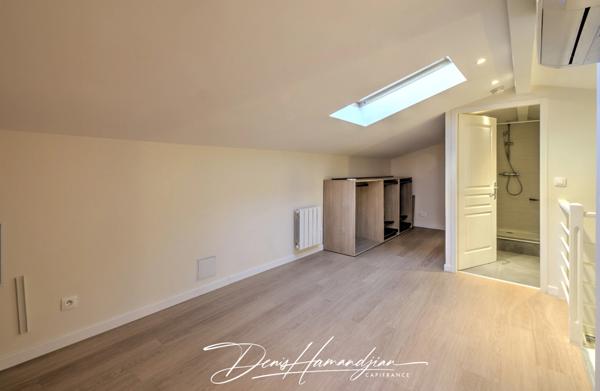 Maison à vendre 5 pièces - 4 Chambres - 122 m2 - FONTAINES SAINT MARTIN (69270)