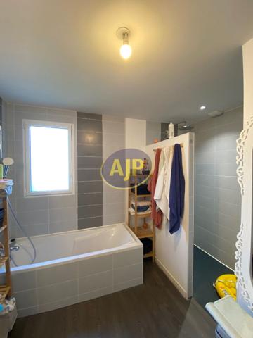 Location maison Guemene Penfao : 952 € - AJP By Marie