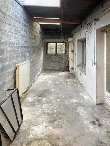 Année de construction 1960, travaux à prévoir