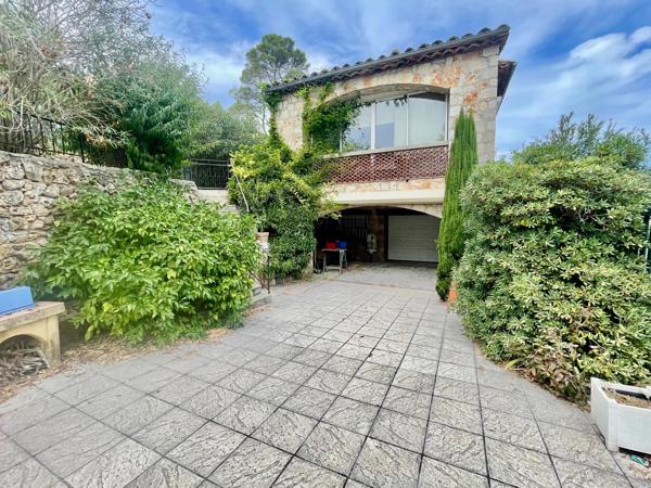 Maison familiale d’une surface utile de 260 m²