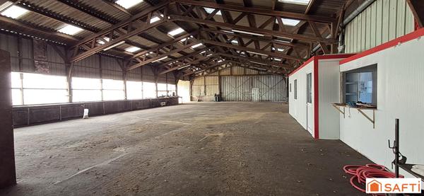 Locals d'activités de 1000m² sur 6675m² terrain